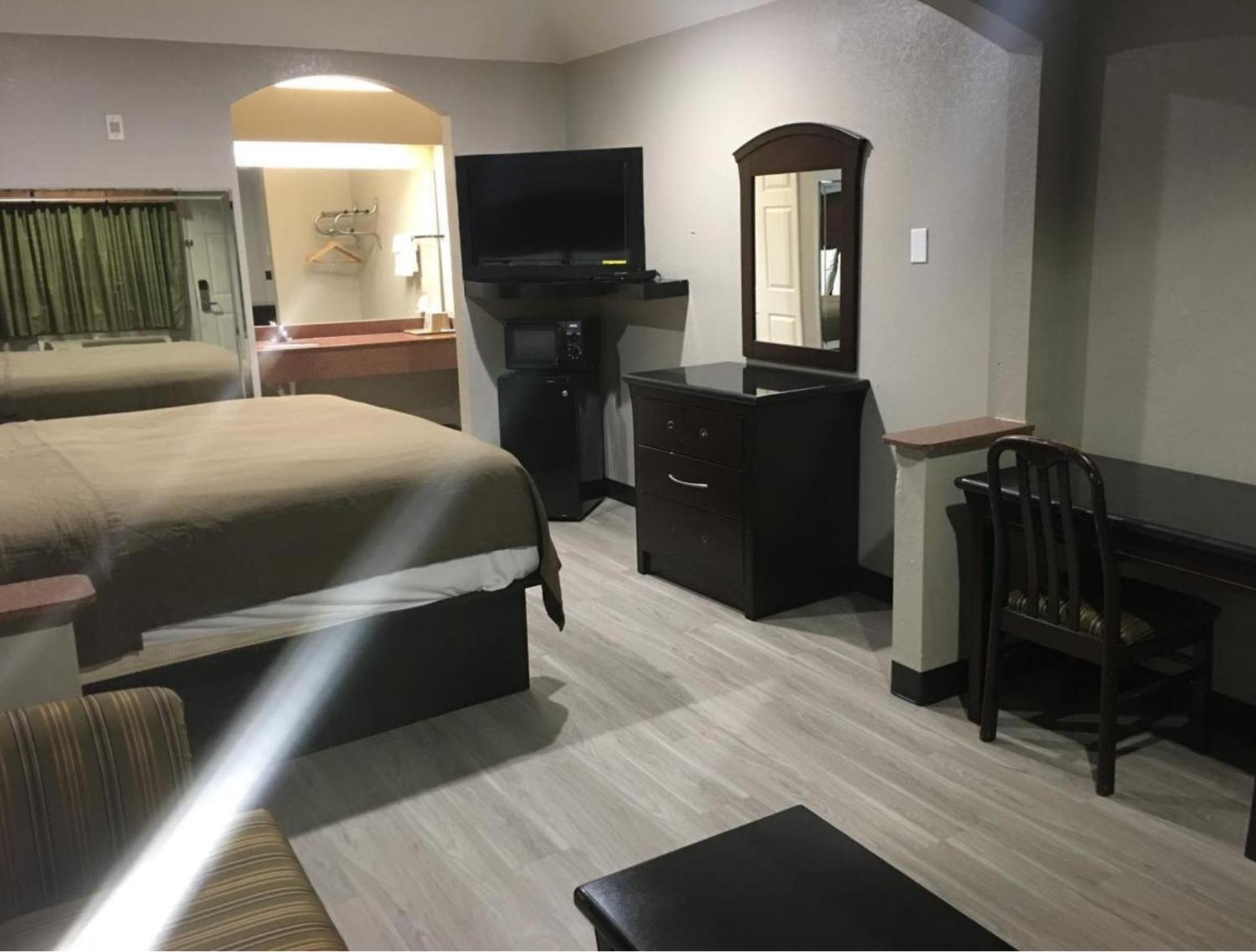Regency Suites Iah Beltway 8 Houston Exteriör bild